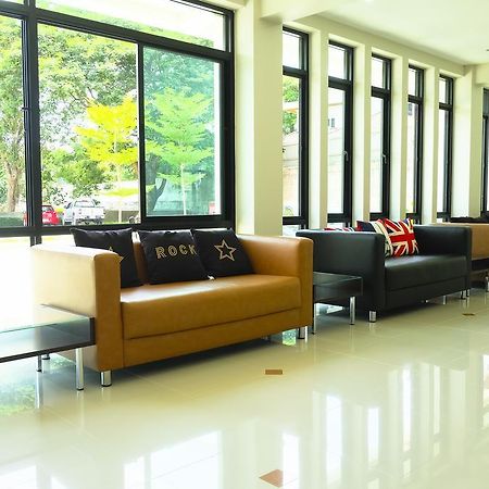 The Room Mahidol Chiangmai Chiang Mai Exteriör bild