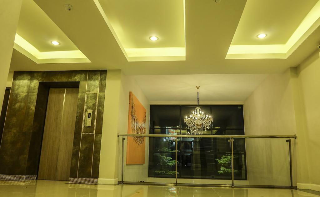 The Room Mahidol Chiangmai Chiang Mai Exteriör bild