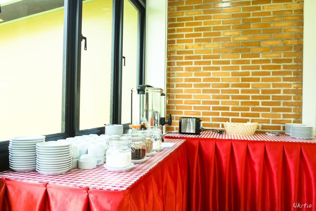 The Room Mahidol Chiangmai Chiang Mai Exteriör bild